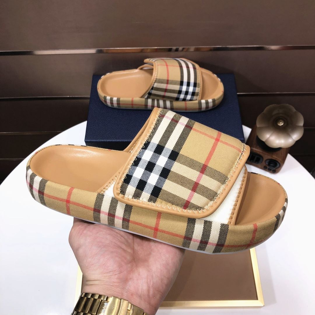 Burberry Slippers